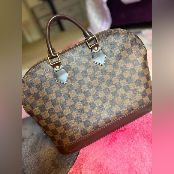 Louis Vuitton Handbags - Louis Vuitton Damier Alma